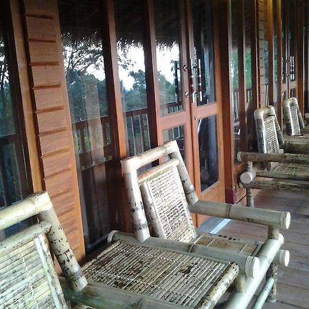 Rinjani Trails Hotel เซอนารู ภายนอก รูปภาพ
