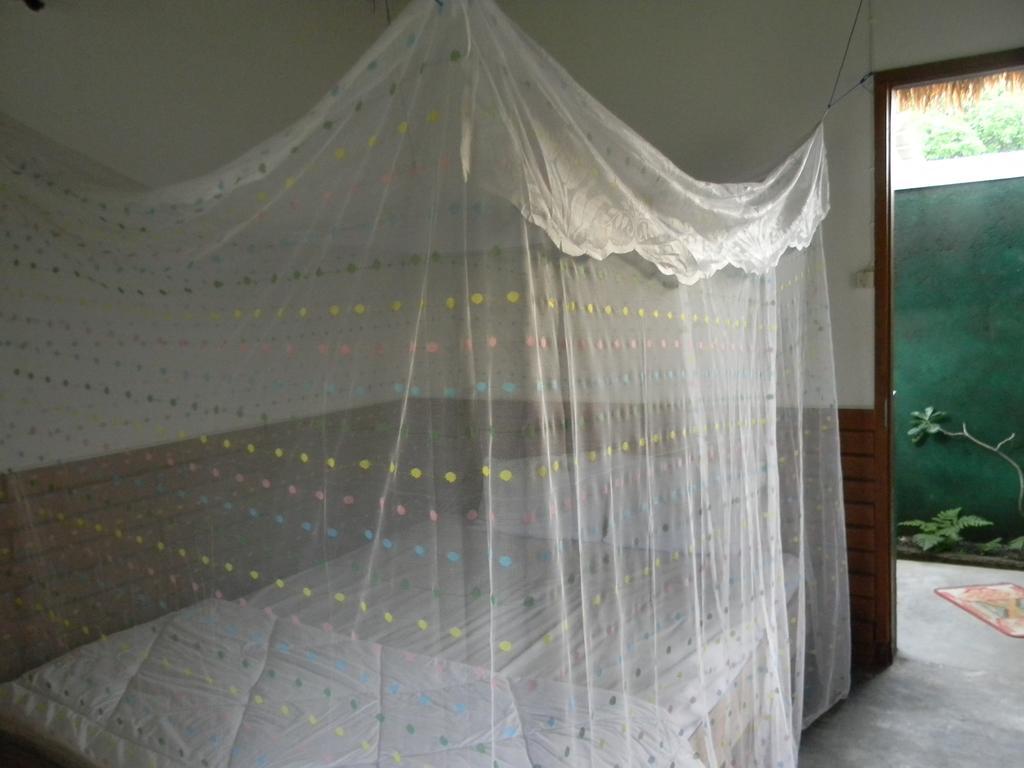 Rinjani Trails Hotel เซอนารู ภายนอก รูปภาพ