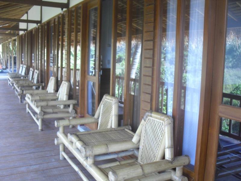 Rinjani Trails Hotel เซอนารู ภายนอก รูปภาพ