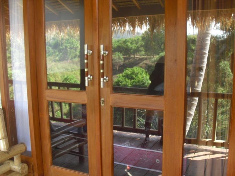 Rinjani Trails Hotel เซอนารู ภายนอก รูปภาพ