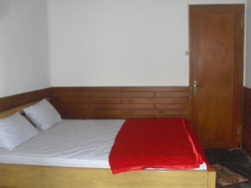 Rinjani Trails Hotel เซอนารู ภายนอก รูปภาพ