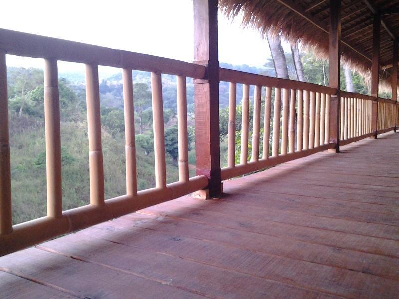 Rinjani Trails Hotel เซอนารู ภายนอก รูปภาพ